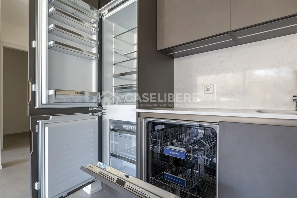 NEU UND ELEGANT 2.5 ZIMMER IN DAVESCO