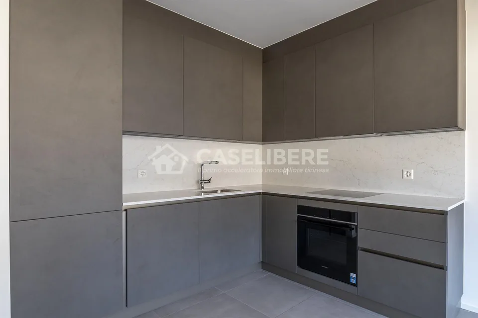 NEU UND ELEGANT 2.5 ZIMMER IN DAVESCO
