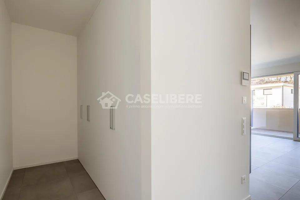 NEW AND ELEGANT 2.5 ROOMS IN DAVESCO – photo 6 of 14