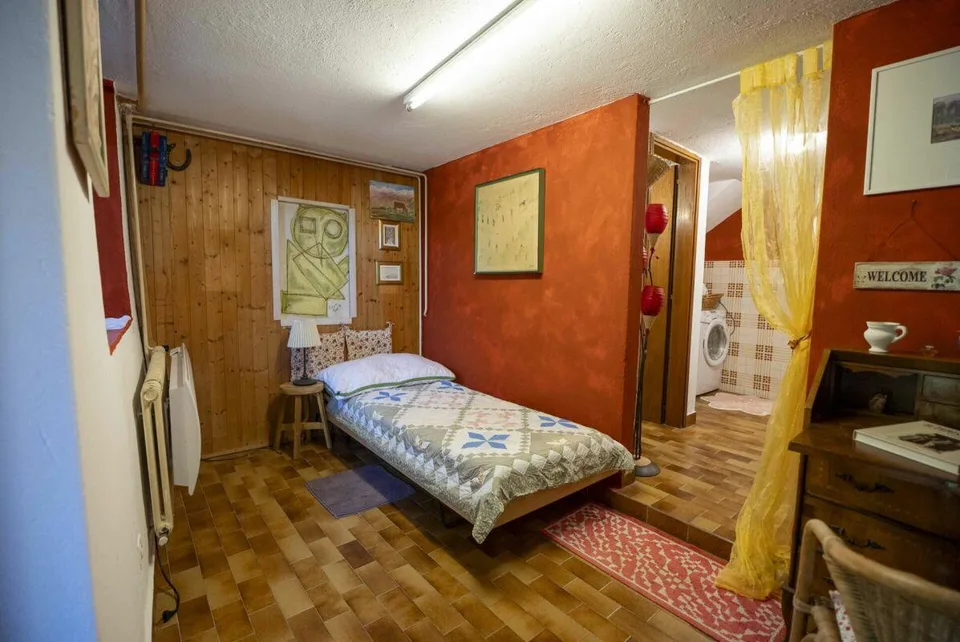 Vendiamo confortevole casa in stile rustico a Mugena – Foto 12 von 16