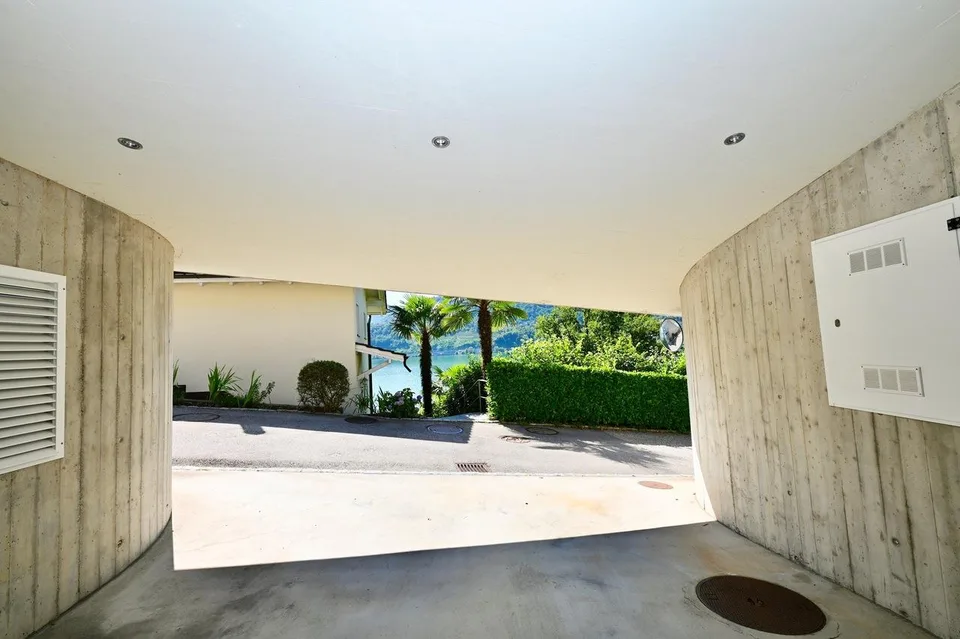 Prestigiosa Villa con Piscina e Magnifica Vista Lago – Foto 26 von 26