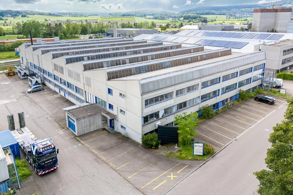 Gewerbehalle für Selbstnutzer - ideal für Produktion oder Logistik
