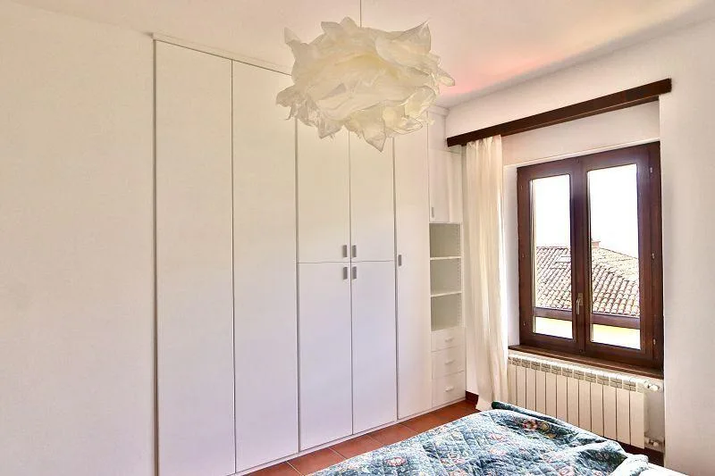 4 1/2-Zimmer-Maisonette-Wohnung mit eigenem Garten an sehr ruhiger,... – Foto 9 von 30