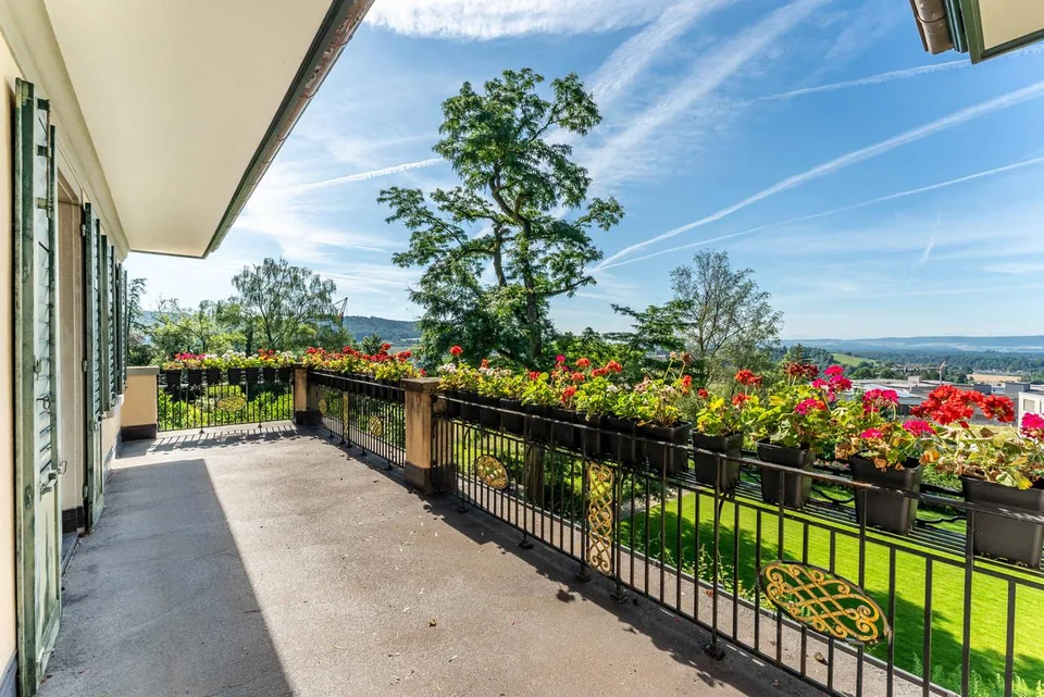 Eine Herrschaftsvilla mit eleganter Architektur – Foto 14 von 15