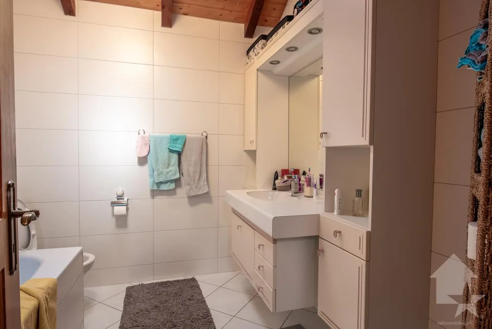 Spacieuse villa mitoyenne, belle vue, ensoleillée et calme – foto 24 di 30