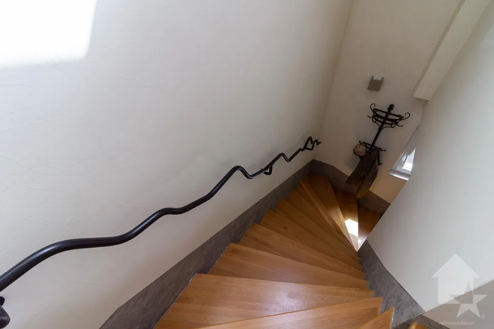 Magnifique attique en duplex de 4,5 pces d'une surface de 118m2 hab – Foto 27 von 28