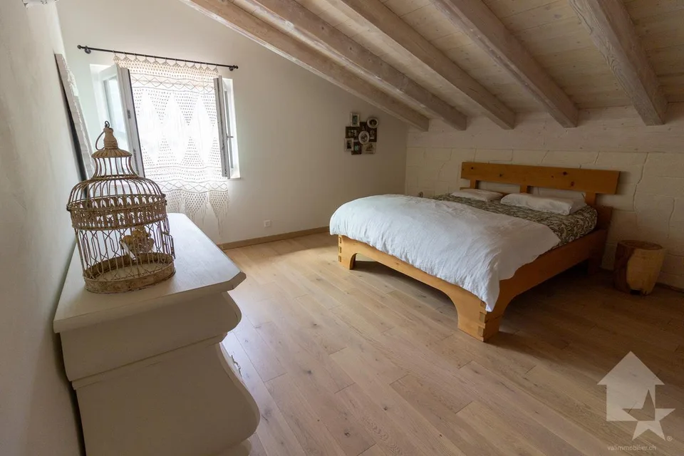 Magnifique attique en duplex de 4,5 pces d'une surface de 118m2 hab – Foto 19 von 28