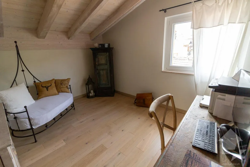 Magnifique attique en duplex de 4,5 pces d'une surface de 118m2 hab – Foto 17 von 28