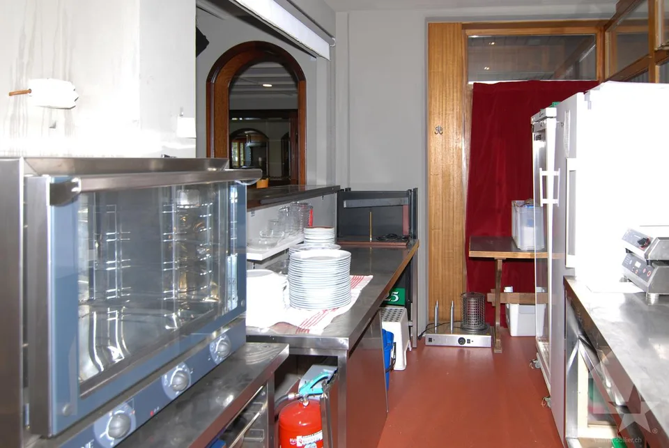 Pub "Le Péché Mignon" à Thyon 2000 (Réaffectation possible) – Foto 15 von 21