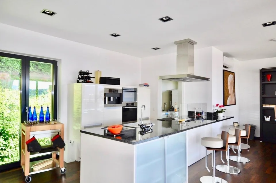 Magnifico Attico di Lusso con Terrazza-Tetto e Vista Lago di Lugano – foto 10 di 21