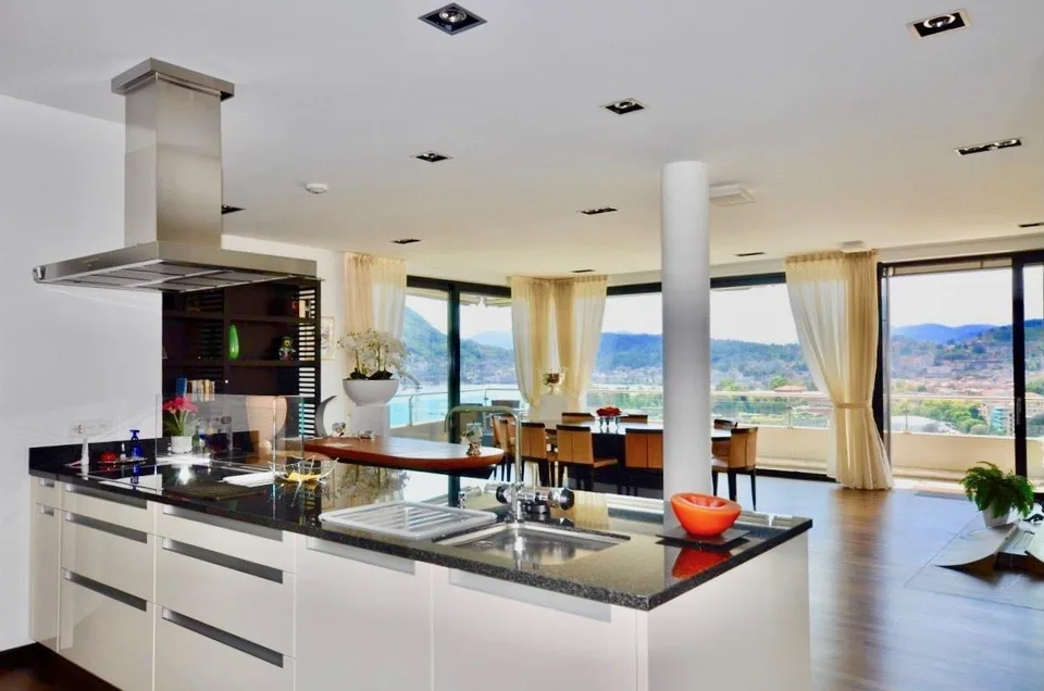Magnifico Attico di Lusso con Terrazza-Tetto e Vista Lago di Lugano – foto 11 di 21