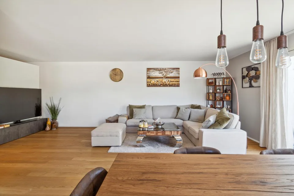 2.5 Zimmer Erdgeschosswohnung im Limmattal