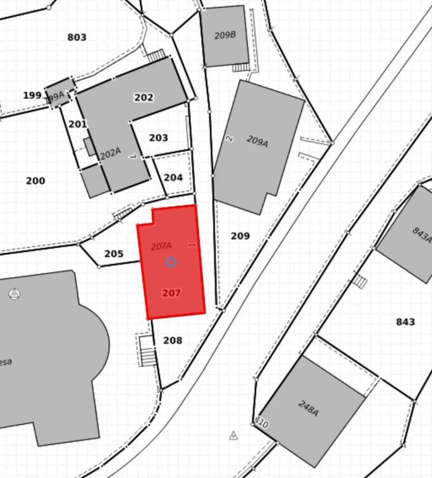 10-Zimmer-Dorfhaus zum Ausbauen / casa di 10 locali da ristrutturare – photo 29 sur 30