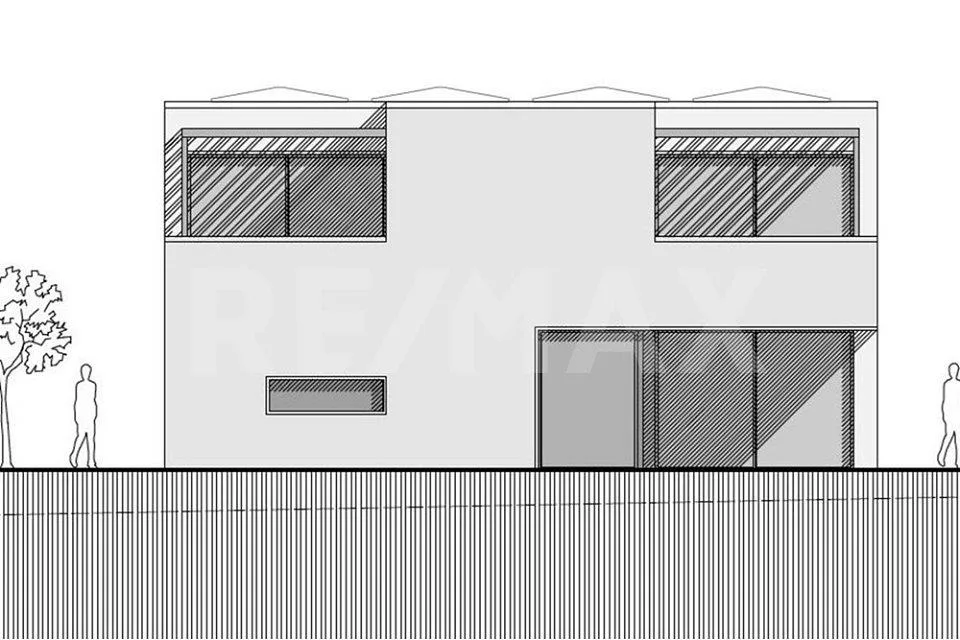 Terreno edificabile R3 con licenza edilizia