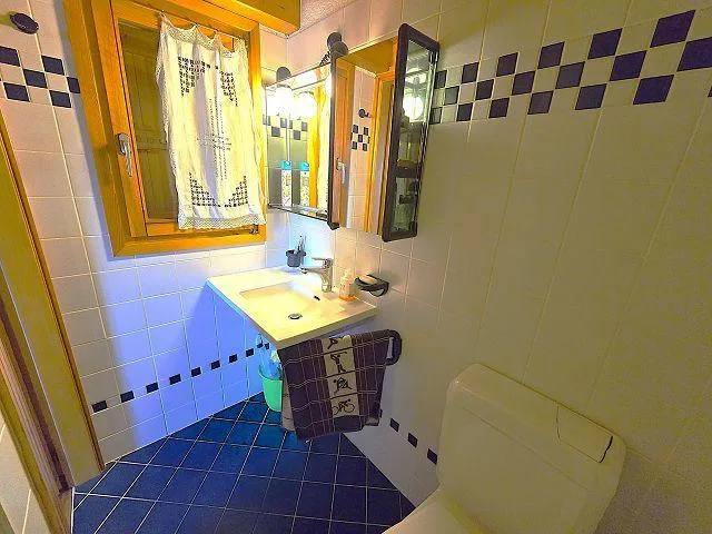 Bel chalet di 3,5 loc. immerso nella natura molto soleggiata, tranq... – photo 16 of 30