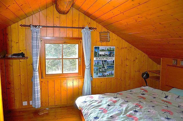 Bel chalet di 3,5 loc. immerso nella natura molto soleggiata, tranq... – photo 12 of 30