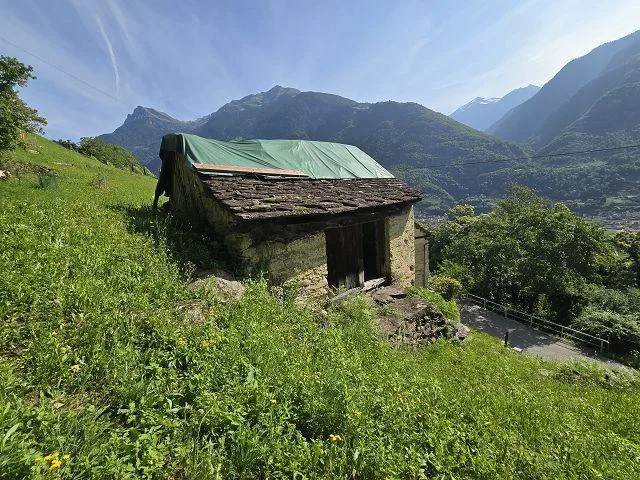 Stall zum Ausbauen und erweitern, ruhige, sonnige Lage /Stalla da r... – Foto 20 von 22