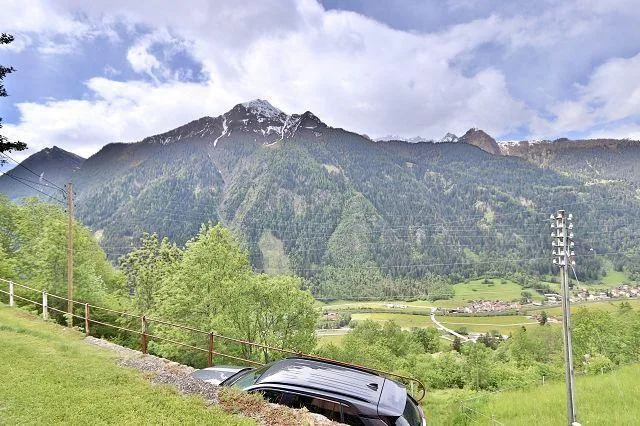 4-Zimmer-Haus mit kleinem Garten an sehr ruhiger, sonniger Aussicht... – foto 21 di 28