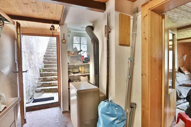 4-Zimmer-Haus mit kleinem Garten an sehr ruhiger, sonniger Aussicht... – foto 13 di 28
