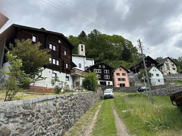 4-Zimmer-Haus mit kleinem Garten an sehr ruhiger, sonniger Aussicht... – foto 27 di 28