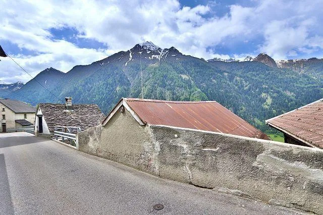 4-Zimmer-Haus mit kleinem Garten an sehr ruhiger, sonniger Aussicht... – foto 28 di 28