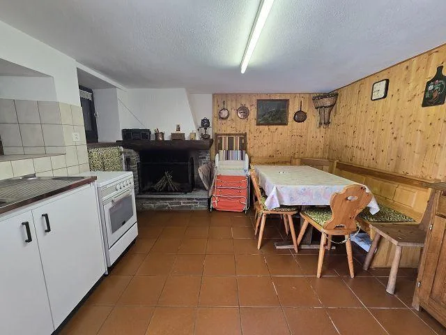 4-Zimmer-Rustico mit viel Land an sehr ruhiger, sonniger Lage/Bel r...