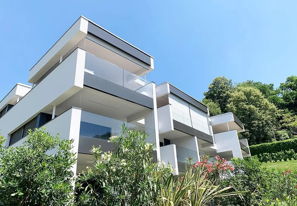 Luminoso appartamento 4,5 locali con terrazza e bel giardino privato – Foto 16 von 19
