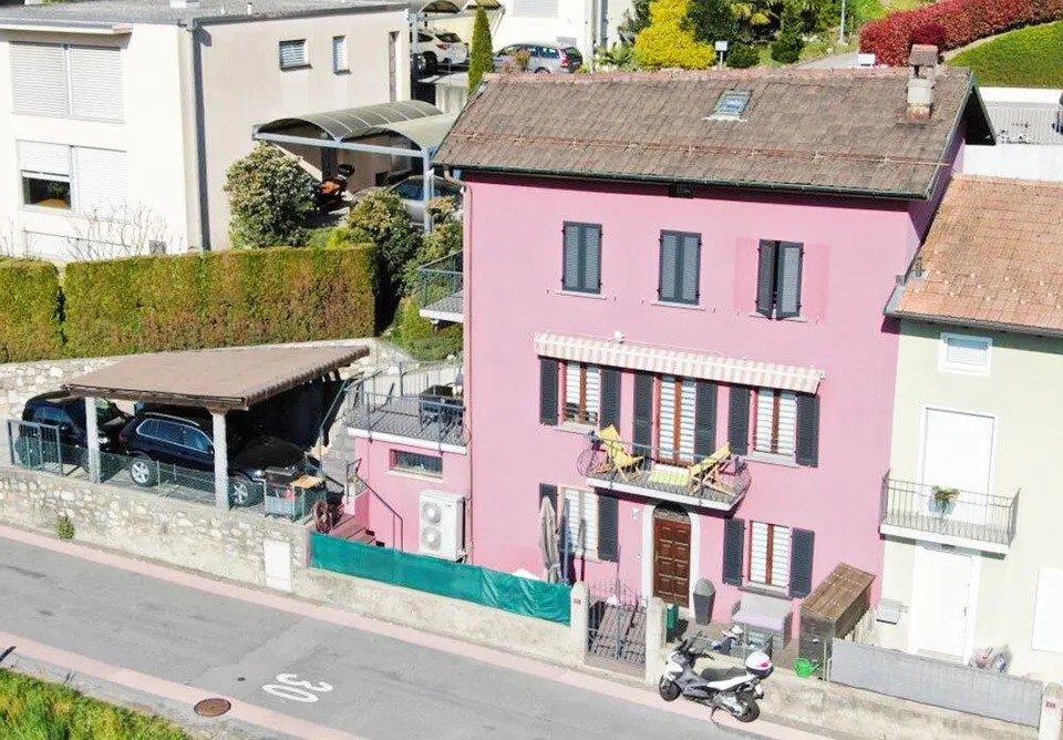 Casa Ticinese di Charme ristrutturata nel verde