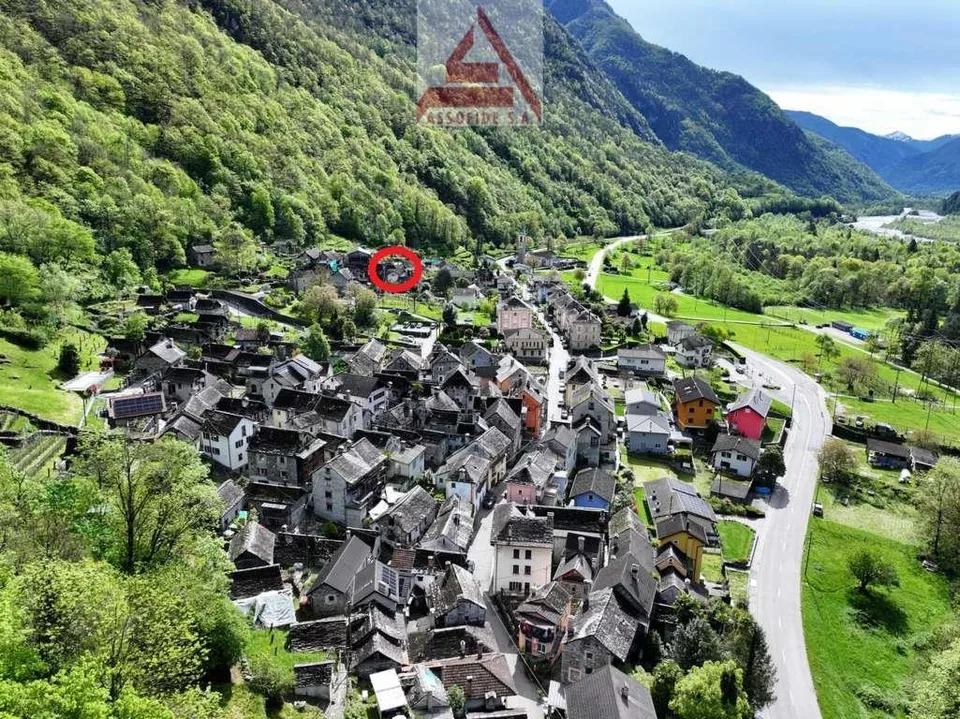 Zu renovierende Rustici / Rustici da riattare
