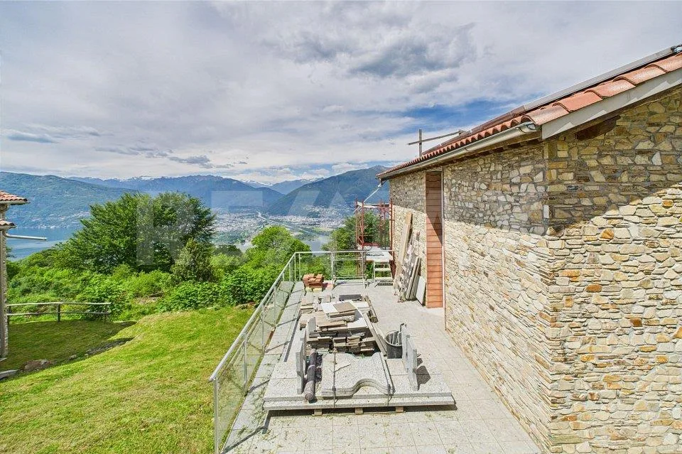 Nuova costruzione nel verde - Vista panoramica da sogno!