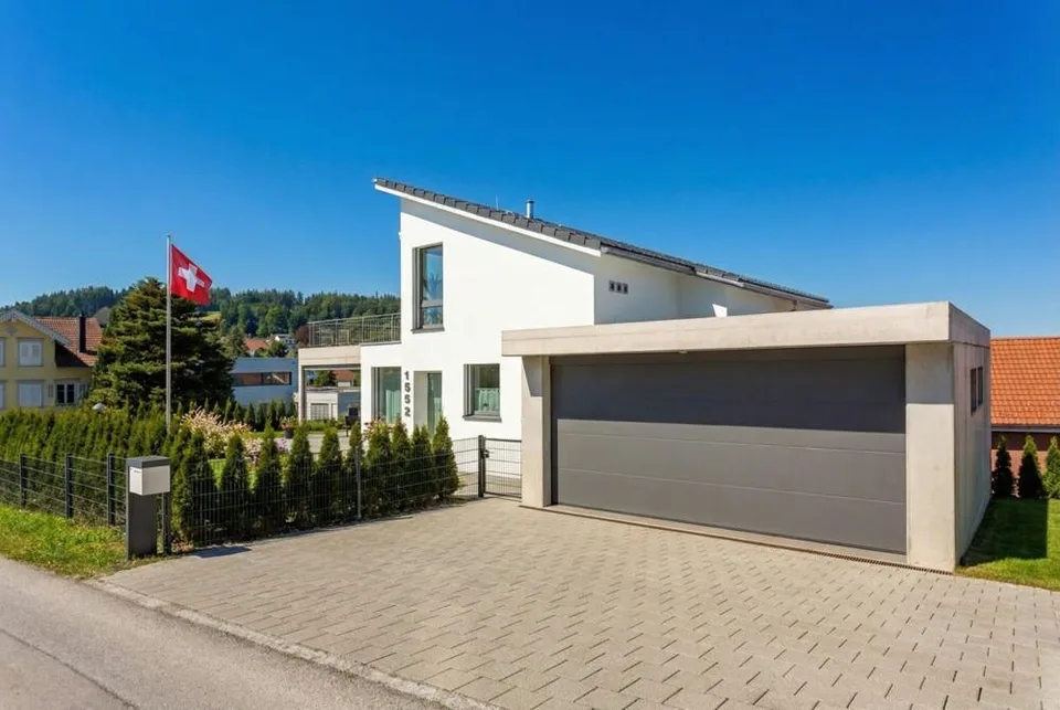 Exklusives Wohnen mit modernster Technik – Foto 8 von 10