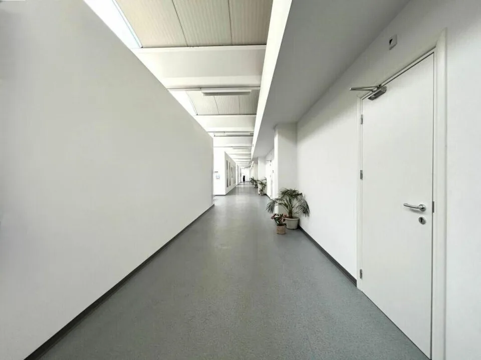 Superficie ad uso ufficio, laboratorio, magazzino, ecc. – Foto 7 von 8