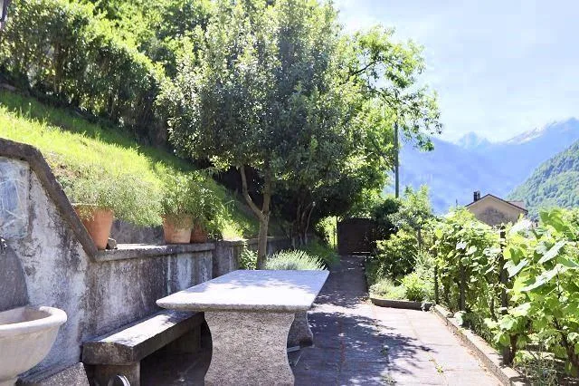 3 1/2-Zimmer-Tessinerhaus an sehr ruhiger, sonniger Aussichtslage /... – photo 16 sur 30