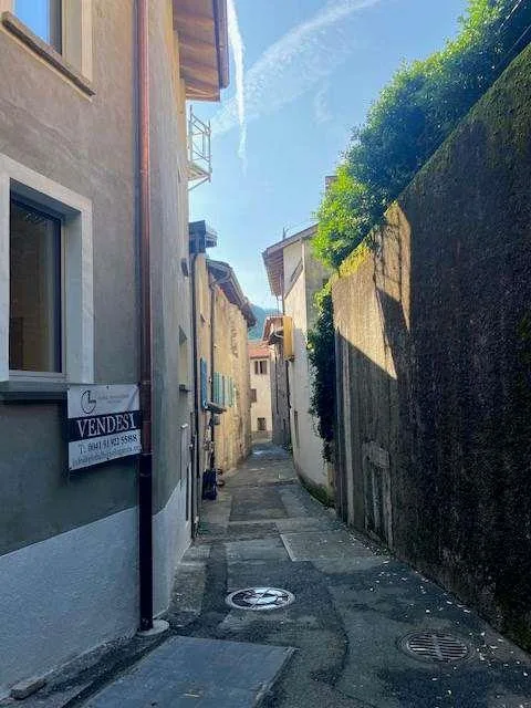 Riva San Vitale Nucleo casa confortevole