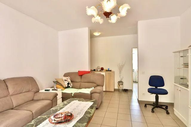 3 1/2-Zimmer-Wohnung im 3. OG an zentraler, ruhiger sonniger Lage m...