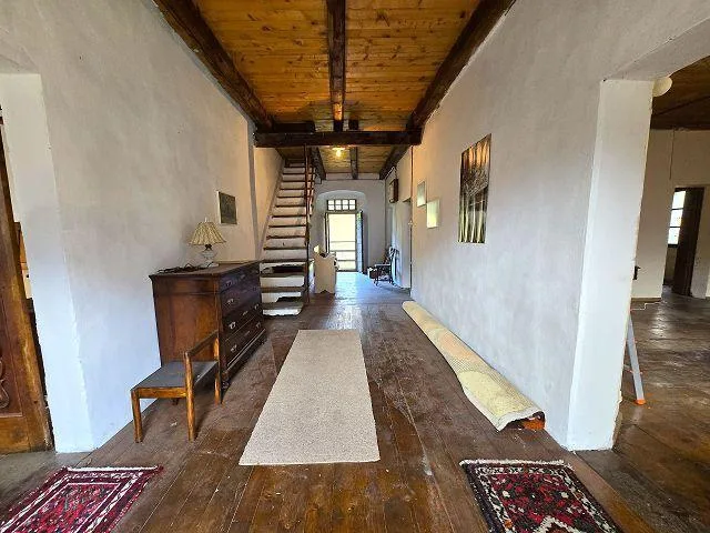 Casa storica di 12 loc. con grande terreno e bella vista aperta, mo... – Foto 19 von 30