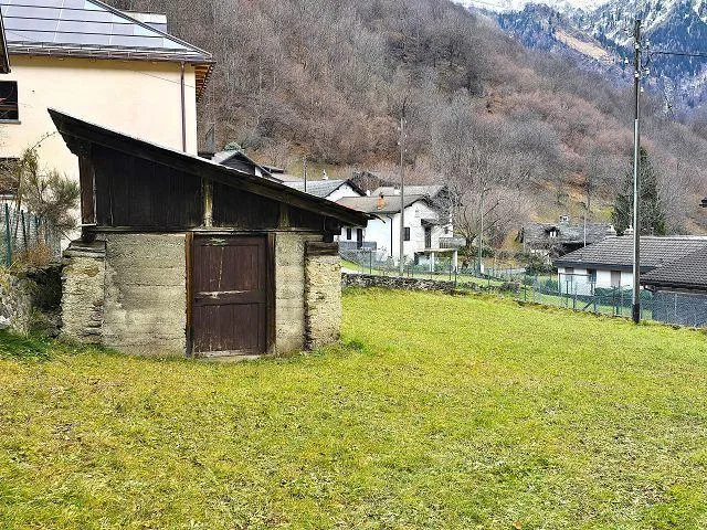 Casa storica di 12 loc. con grande terreno e bella vista aperta, mo... – Foto 29 von 30