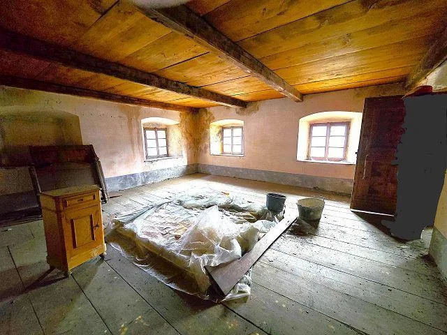 Casa storica di 12 loc. con grande terreno e bella vista aperta, mo... – Foto 15 von 30