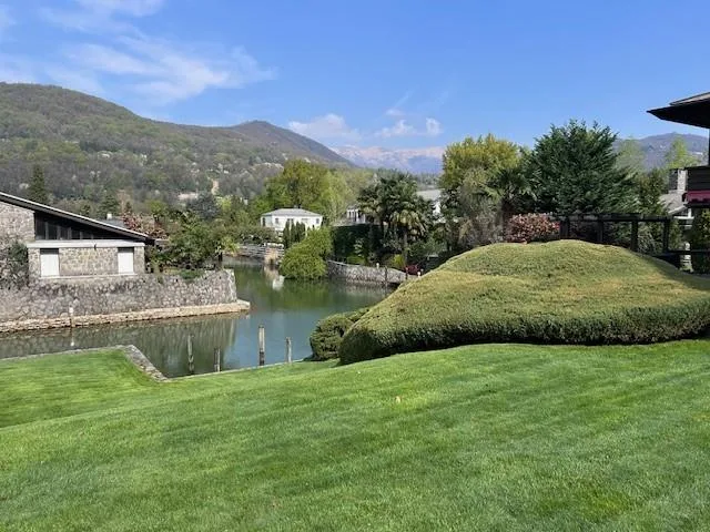 Ferienvilla - Idyllisches Juwel mit Pool direkt am Luganersee – Foto 7 von 10