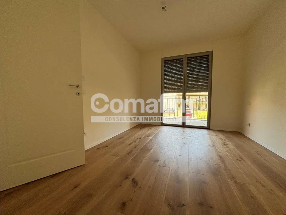Chiasso : 2.5 locali al 1°P - Moderno con terrazzo – Foto 11 von 13