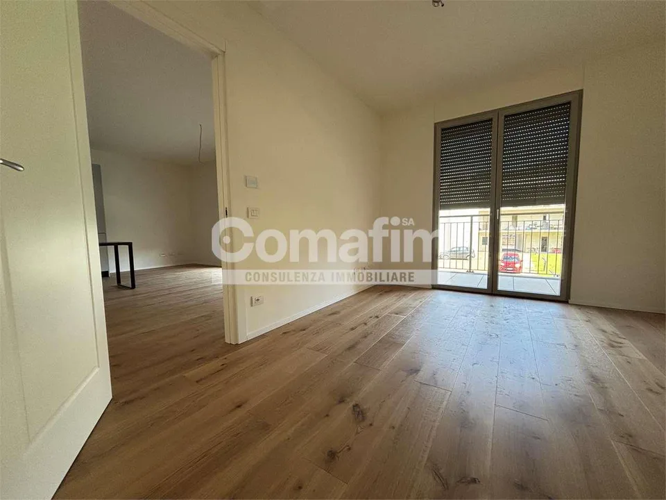 Chiasso : 2.5 locali al 1°P - Moderno con terrazzo – Foto 12 von 13