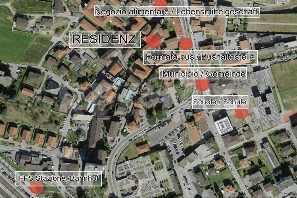 IMMOBILE a REDITO; Casa plurifamiliare  10 x appartamenti, 1 x nego...