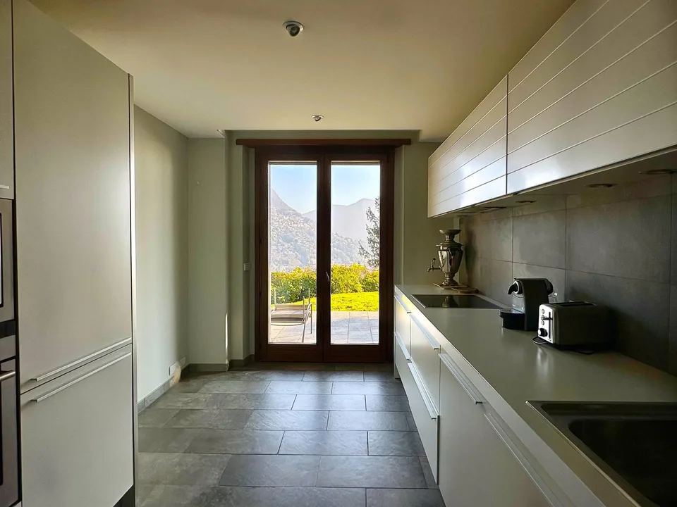 Villa - Massagno – photo 12 of 13