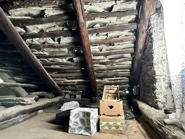 2-Familienhaus mit 3- und 4-Zimmer-Wohnungen / casa bifamiliare con... – foto 23 di 29