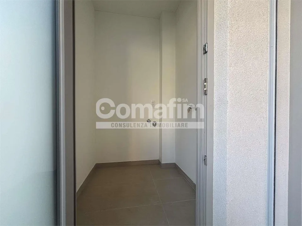 Chiasso : 2.5 locali al PT - Moderno con terrazzo – Foto 11 von 13