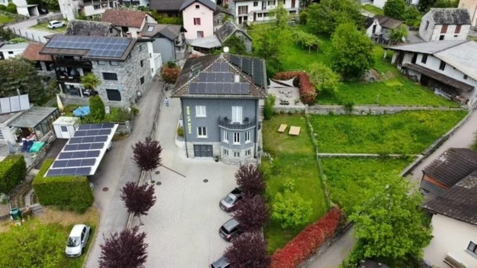 ZU VERKAUFEN IN GORDEVIO - KOMPLETT RENOVIERTES, HISTORISCHES B&B – foto 8 di 28