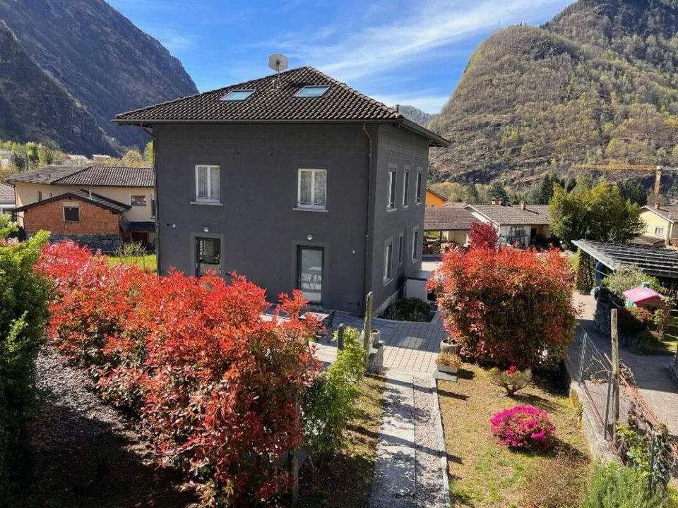 ZU VERKAUFEN IN GORDEVIO - KOMPLETT RENOVIERTES, HISTORISCHES B&B
