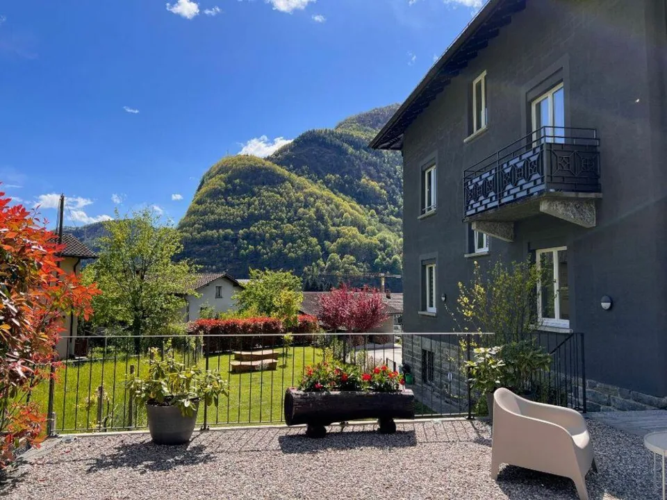 ZU VERKAUFEN IN GORDEVIO - KOMPLETT RENOVIERTES, HISTORISCHES B&B