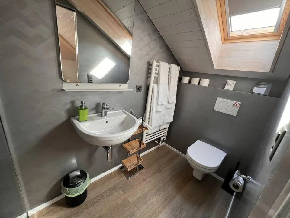 ZU VERKAUFEN IN GORDEVIO - KOMPLETT RENOVIERTES, HISTORISCHES B&B – foto 23 di 28