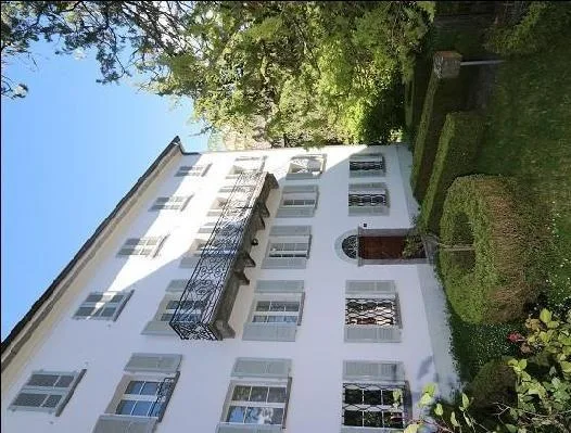 Patriziervilla mit grossem Garten und Aussicht / casa patriziale co...